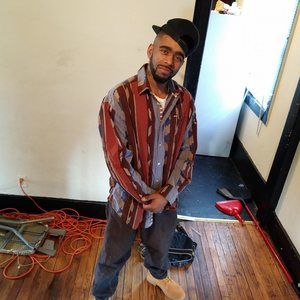 Meet your Posher, Emmanuel